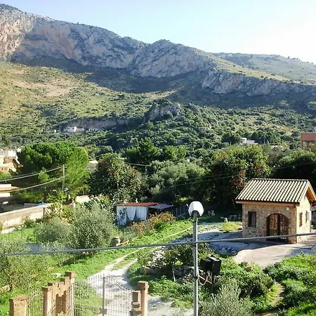Apartamento Tra Mare E Monti Capaci