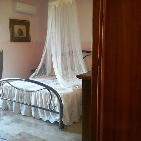 Tra Mare E Monti